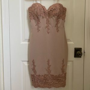 Blush Dress, Lace, Forever 21, M